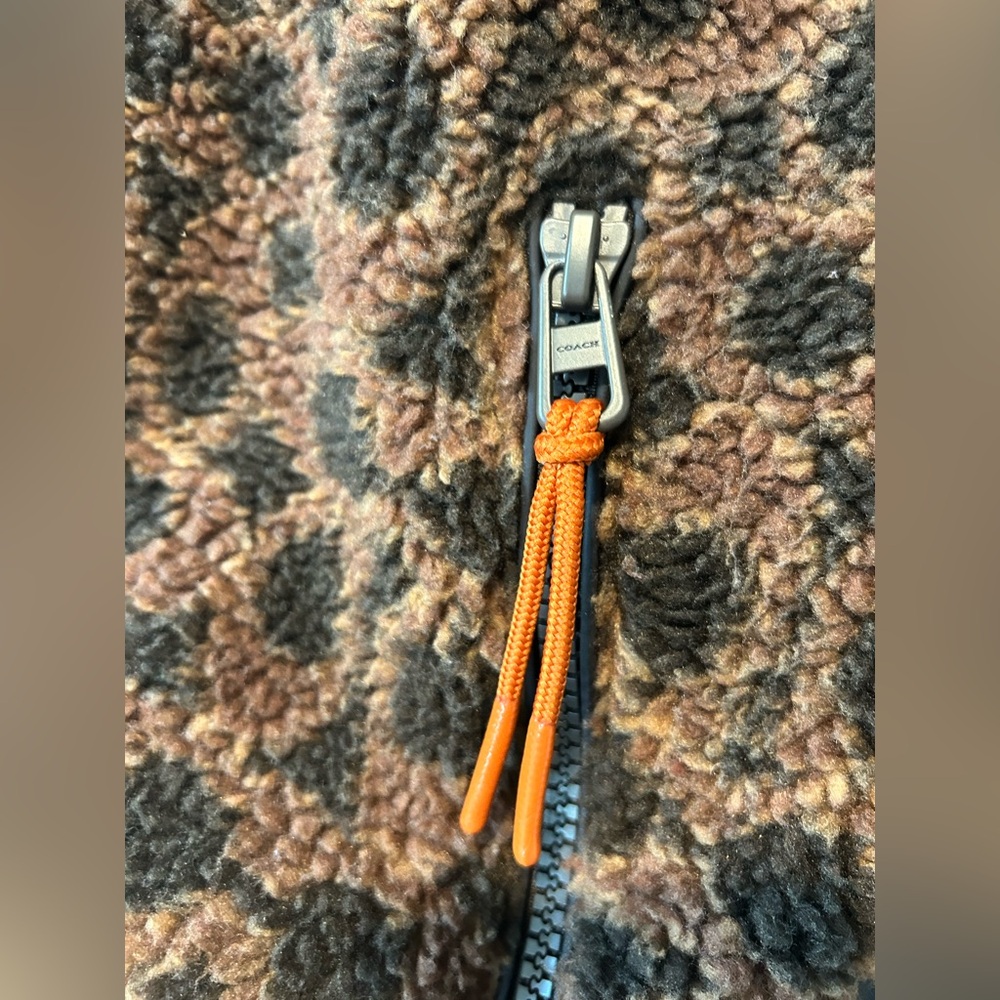 Coach Signature Sherpa Zip Up Jacket! Signature cc size L - Picture 6 of 9